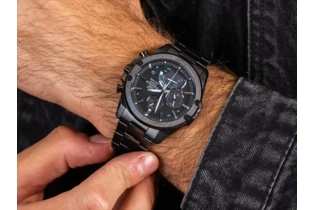 Часы Casio EQB-1000XDC-1A кварцевые