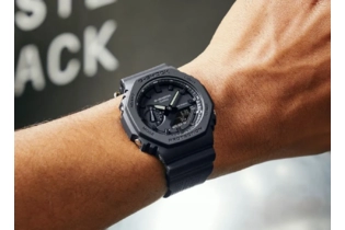 Часы Casio GA-2140RE-1A кварцевые