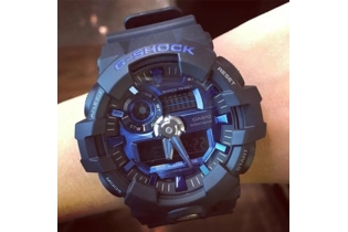 Часы Casio GA-710-1A2 кварцевые